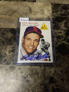 lot 770 image: 1954 Topps Autographed Stu Miller St. Louis Cardinals Baseball Card