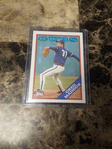 lot 773 image: 1988 Topps Greg Maddux Chicago Cubs Baseball Card