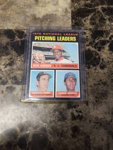 lot 793 image: 1971 Topps 1970 NL Pitching Leaders Bob Gibson Gaylord Perry Fergie Jenkins Baseball Card