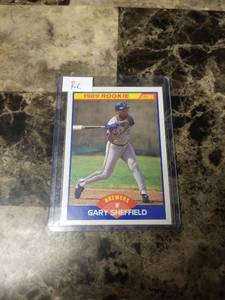 lot 875 image: 1989 Score Gary Sheffield Milwaukee Brewers Rookie Baseball Card