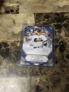 lot 922 image: 2020 Topps Derek Jeter New York Yankees Baseball Card