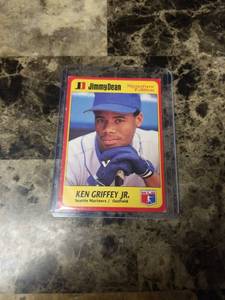 lot 924 image: 1991 Jimmy Dean Signature Edition Ken Griffey Jr. Seattle Mariners Baseball Card
