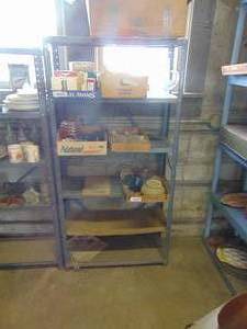 lot 4609 image: Shelf and Contents