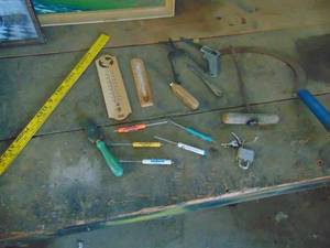 lot 4617 image: Selection of Advertising Screwdrivers - Thermometers and More