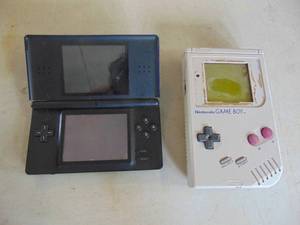 lot 4712 image: Nintendo Gameboy and DS - Untested