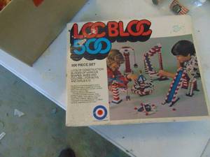lot 4718 image: Loc Blocs - appears NIB