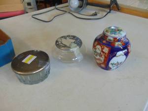 lot 4720 image: Selection of Decor Jars - Containers