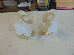 lot 4733 image: Pair of Rock - Book Ends