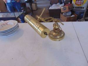 lot 4736 image: Brass Desk Lamp