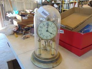 lot 4661 image: Schlatz Anniversary Clock - Needs TLC 