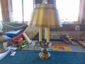 lot 4686 image: MCM Metal Table lamp