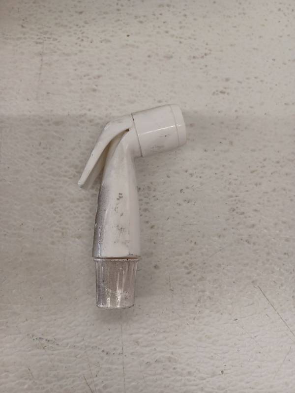lot 13325 image: Kitchen Sprayer Spray Head