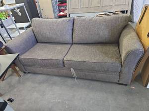 lot 20879 image: Gray Fabric Pull out Sofa Bed Couch