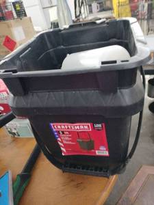 lot 20982 image: Car Detailing Kit