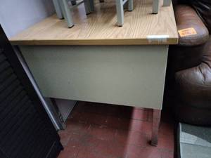 lot 52819 image: steel pedestal desk with a laminate top and chrome legs