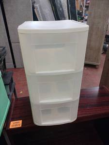 lot 52866 image: 3-Drawer Plastic Storage Cart