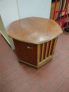 lot 52875 image: vintage Lane Furniture mid-century modern hexagonal side table