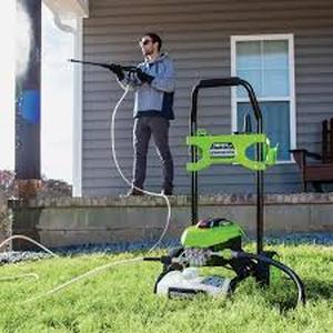 lot 52899 image: Greenworks 1800 PSI electric pressure washer