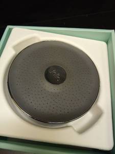 lot 1049 image: Jolie Filtered Showerhead - Retail $169