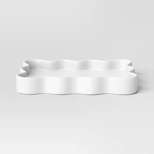 lot 1179 image: Scallop Tray White - Room Essentials - Retail $10