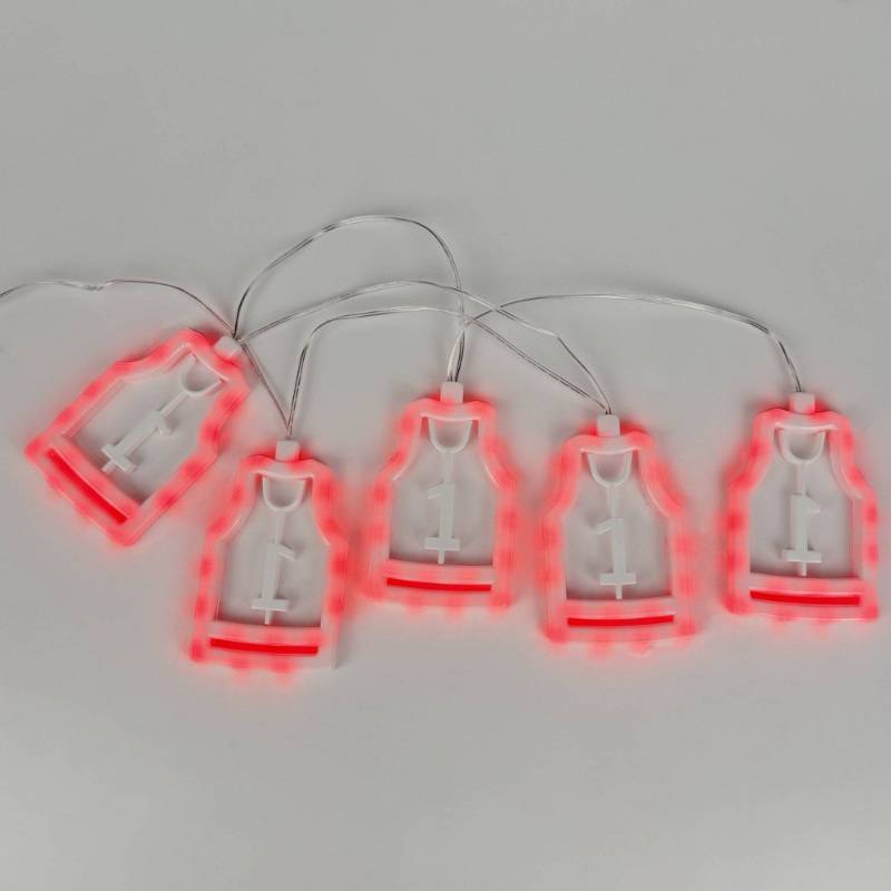 lot 2005 image: FUN DAY 5 LED Jersey String Lights - Retail $11