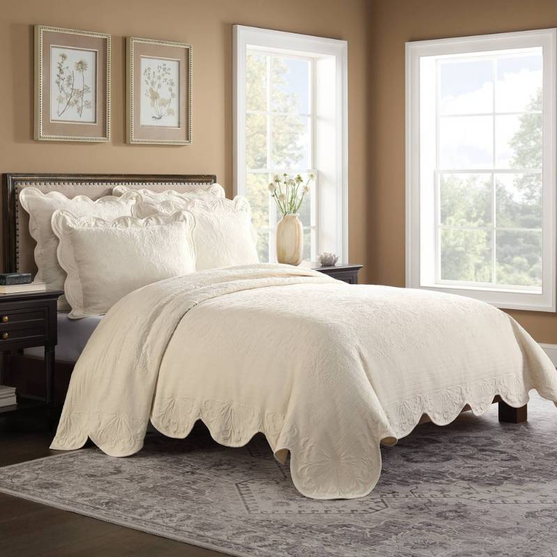 lot 2066 image: Historic Charleston Collection King Pillow Sham Ivory - Retail $47