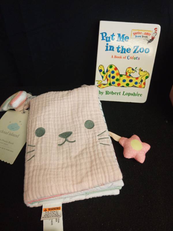 lot 2078 image: Vintage Childrens Books and Baby Blanket Set - Retail $15
