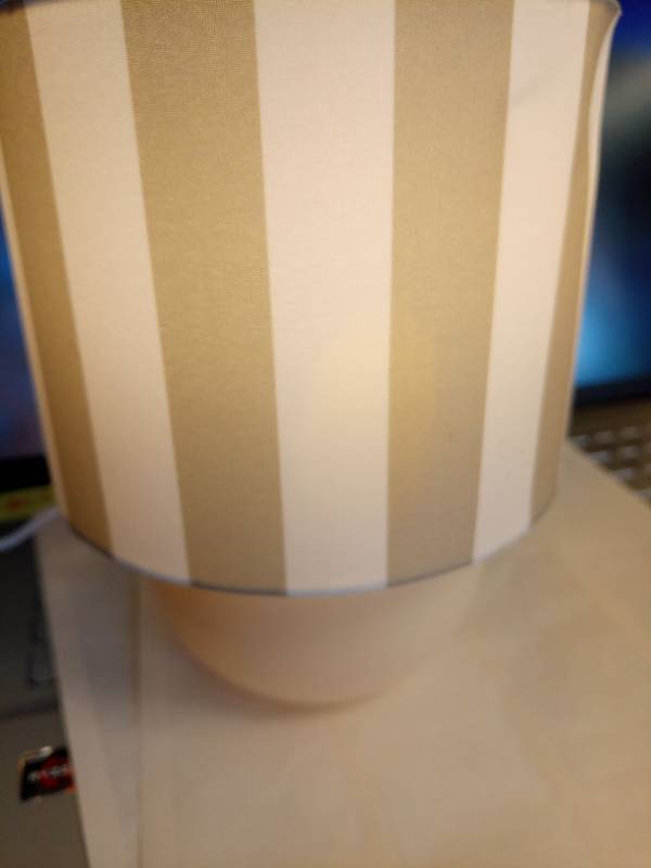 lot 2099 image: Modern White Cylindrical Table Lamp USB&nbsp