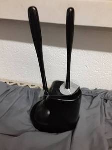 lot 512 image: Mr.SIGA Toilet Bowl Brush and Plunger Set - Retail $0