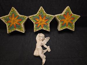 lot 3747 image: Decorative Star Shaped Trinket Boxes and Ceramic Angel Figurine Set