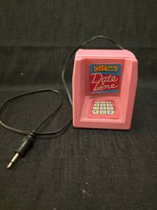 lot 5049 image: Girl Talk Date Line Electronic Toy Phone