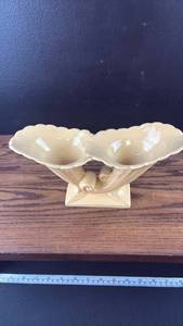 lot 40585 image: Abingdon USA Pottery Console Bowl with Scroll Handles