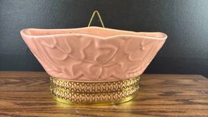 lot 40593 image: Pink Ceramic Bowl with Brass Wire Basket Stand