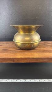 lot 40626 image: Brass Spittoon with Taiwan Label