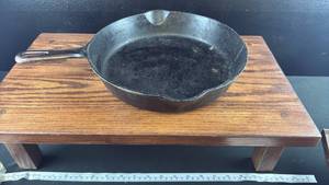 lot 40636 image: Wagner Cast Iron Skillet with Spout