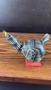 lot 40643 image: Mexican Folk Art Hand Painted Black Pottery Bird Figurine