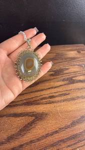 lot 40657 image: Agate Stone Pendant Necklace with Ornate Gold-Tone Setting