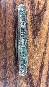 lot 40660 image: Pocket Knife with Decorative Handle