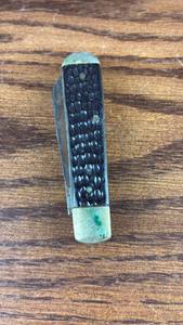 lot 40667 image: Folding Pocket Knife with Textured Handle