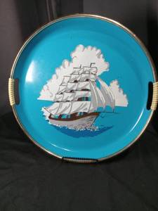 lot 4846 image: Turquoise Round Serving Tray with Sailing Ship Design