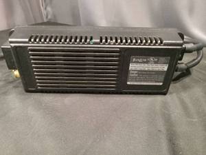 lot 4862 image: SunLite 8300 Neon Power Supply 9000V Transformer