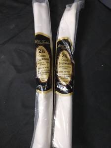 lot 4910 image: White 28 Count Evenweave Cross Stitch Fabric - 2 Pieces