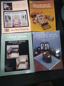 lot 4913 image: Miniature Dollhouse Pattern and Design Books Collection