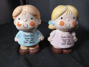 lot 40930 image: 1982 Enesco Dear God Salt and Pepper Shakers