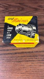 lot 40731 image: Guild Mini-Vuer Film Strip Viewer
