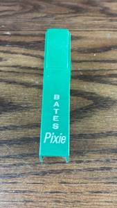 lot 40740 image: Bates Pixie Green Mini Stapler
