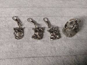 lot 40788 image: Pewter Animal Keychain Collection with Sheriff Bell