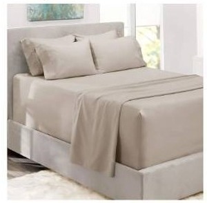 lot 57294 image: Hearth & Harbor 6 Piece Bed Sheet Set Split King Natural Linen (missing fitted sheet) only pillow cases and flat sheet - Retail $25