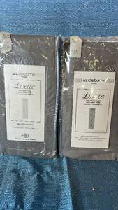 lot 2008 image: Liz Claiborne Lisette Rod Pocket Panel 60x63 Qty 2 Panels Color Skyline Gray.