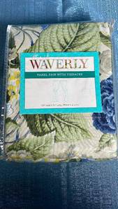 lot 3031 image: Waverly Floral Flourish-Porcelain Panel Pair Curtains with Tiebacks, 100x84